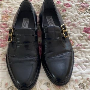 Men’s dress shoes